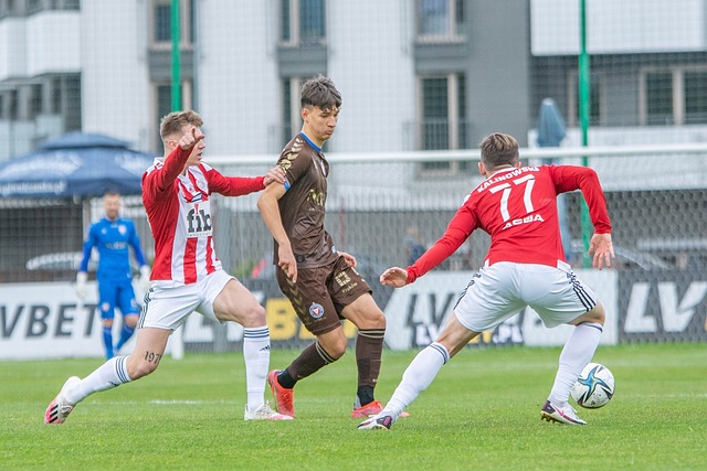 球队渡过难 球队渡过难