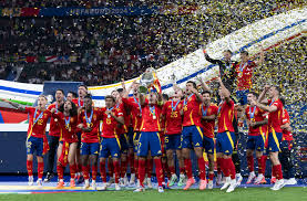 篮网三分雨浇灭独行侠季后赛希望！约翰逊24分打脸管理层，戴维斯赛后怒喷队友防守太软！.